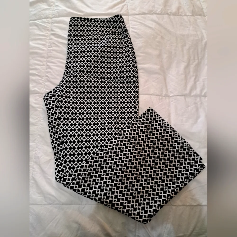 Cato crop pants NWOT